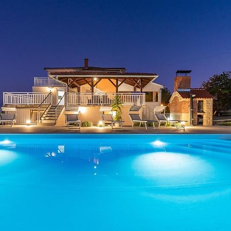 Vila Luna Apartments Задар Экстерьер фото