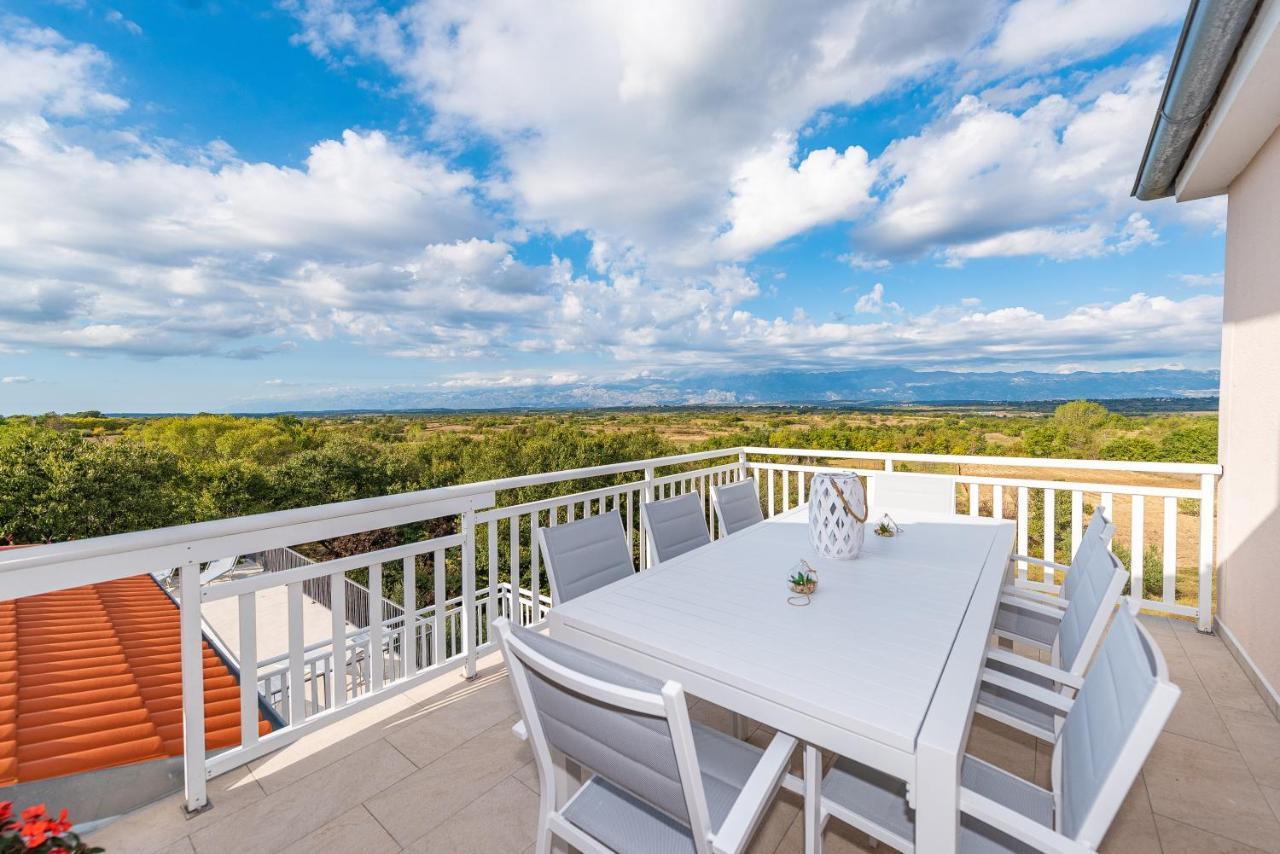 Vila Luna Apartments Задар Экстерьер фото