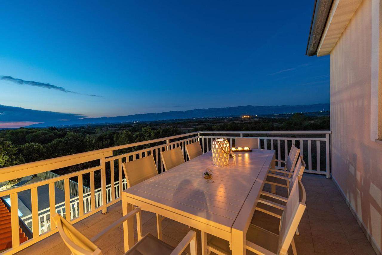 Vila Luna Apartments Задар Экстерьер фото